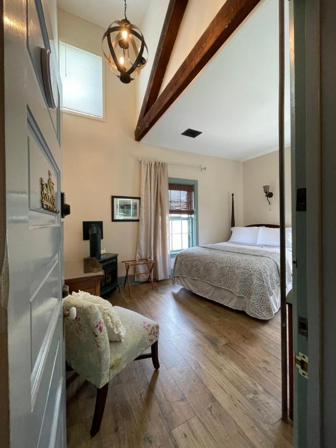 Carriage House Bed & Breakfast 威诺纳 外观 照片