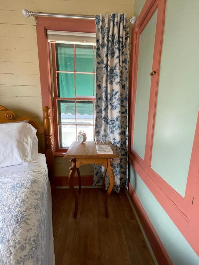 Carriage House Bed & Breakfast 威诺纳 外观 照片