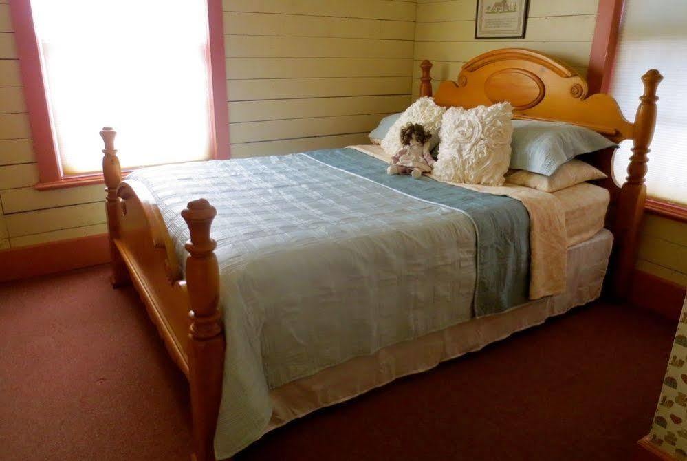 Carriage House Bed & Breakfast 威诺纳 外观 照片