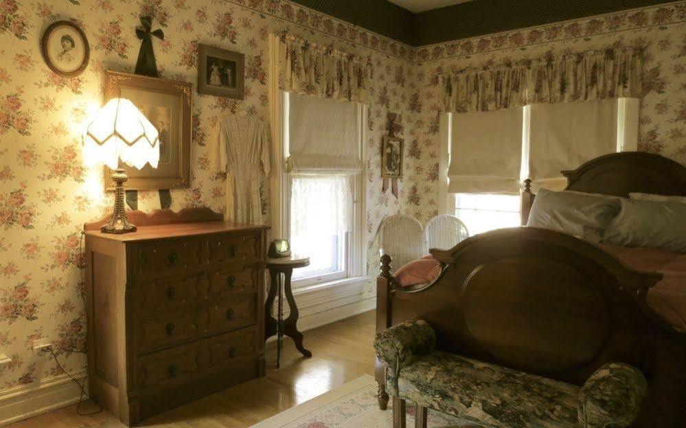 Carriage House Bed & Breakfast 威诺纳 外观 照片