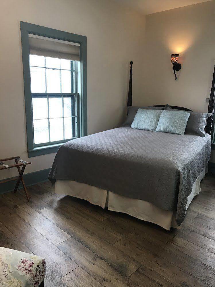 Carriage House Bed & Breakfast 威诺纳 外观 照片
